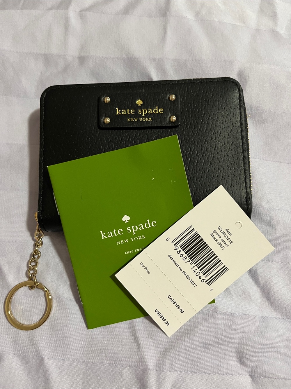 kate spade Black Leather Zip Card Holder with Gold Key Ring - Picture 6 of 6